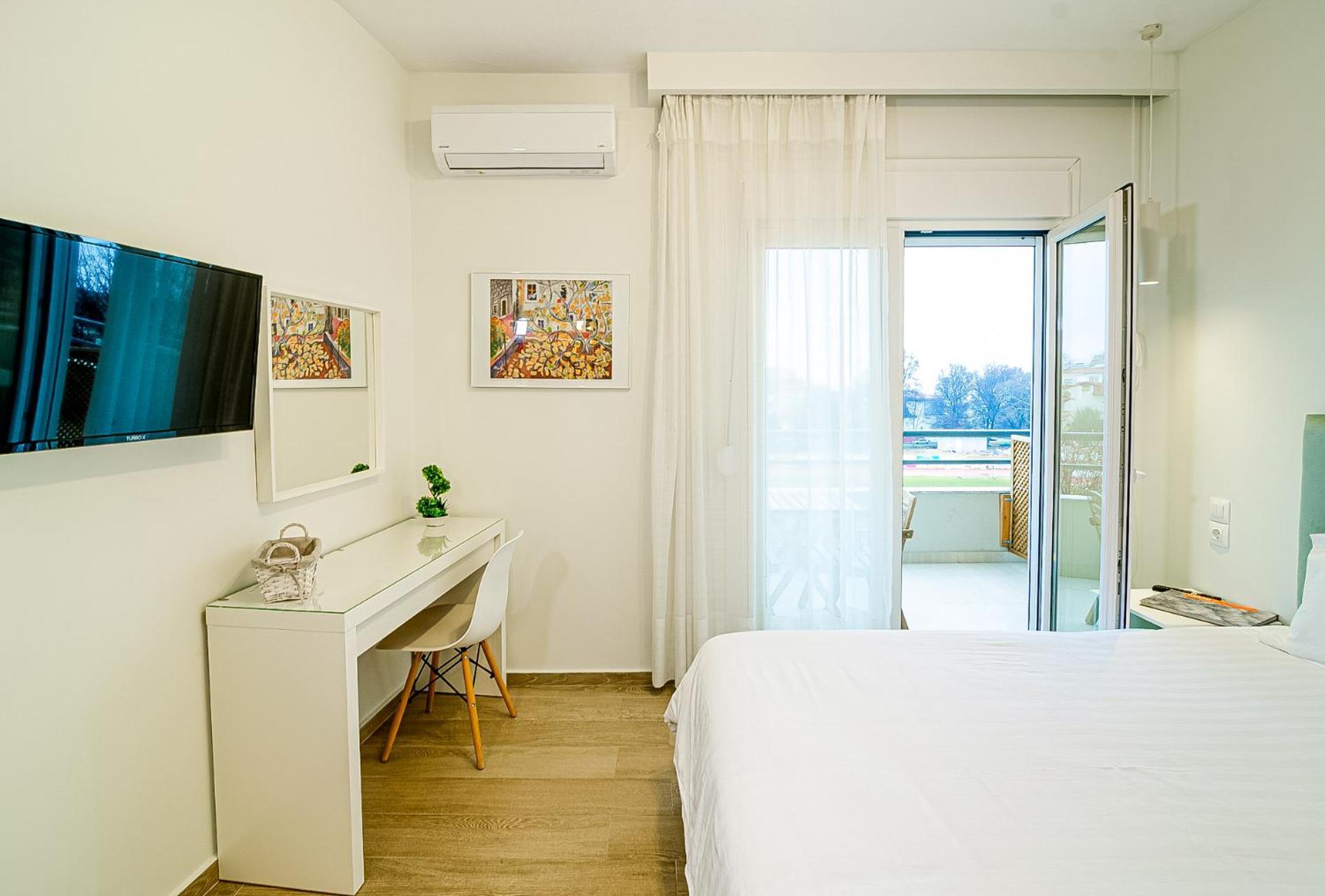 Eternal Suites Edessa Exterior photo